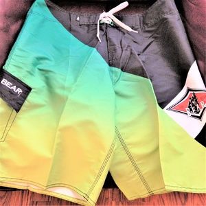 Men board shorts 32 34 NWT Swimming BEAR surfing
